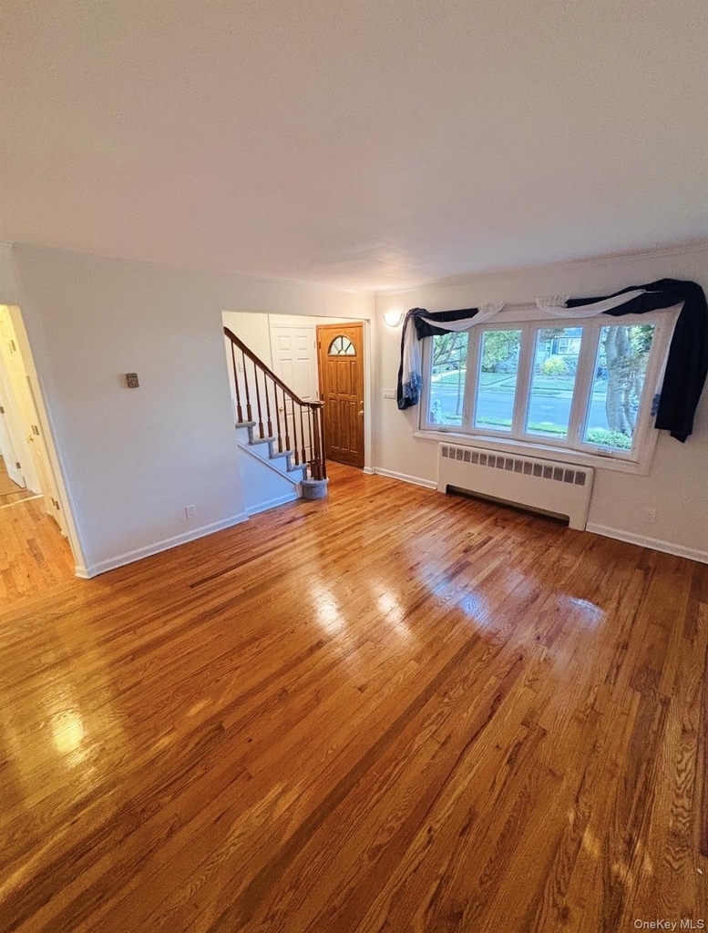 1526 Rhode Avenue - Photo 0