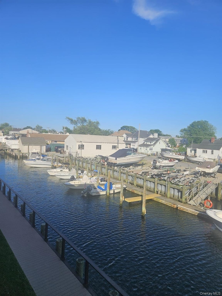 35 Anchor - Photo 5