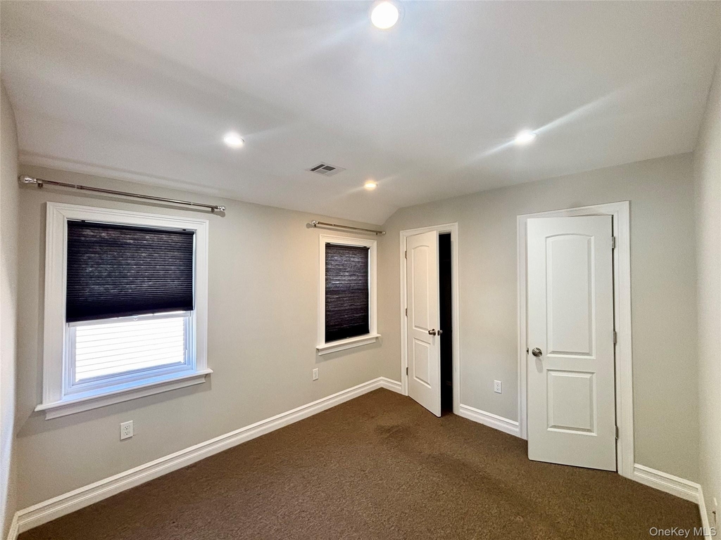 249-11 147th Road - Photo 12