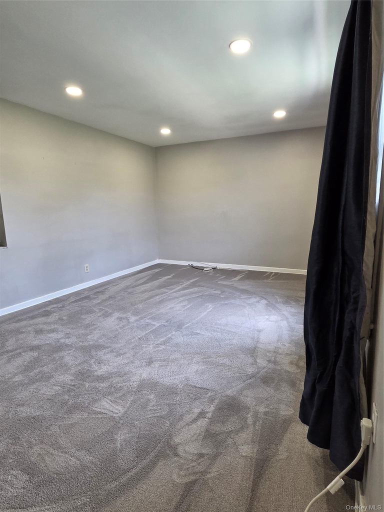17 Winchester Avenue - Photo 6