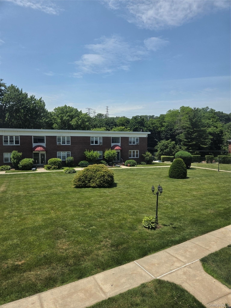 17 Winchester Avenue - Photo 8