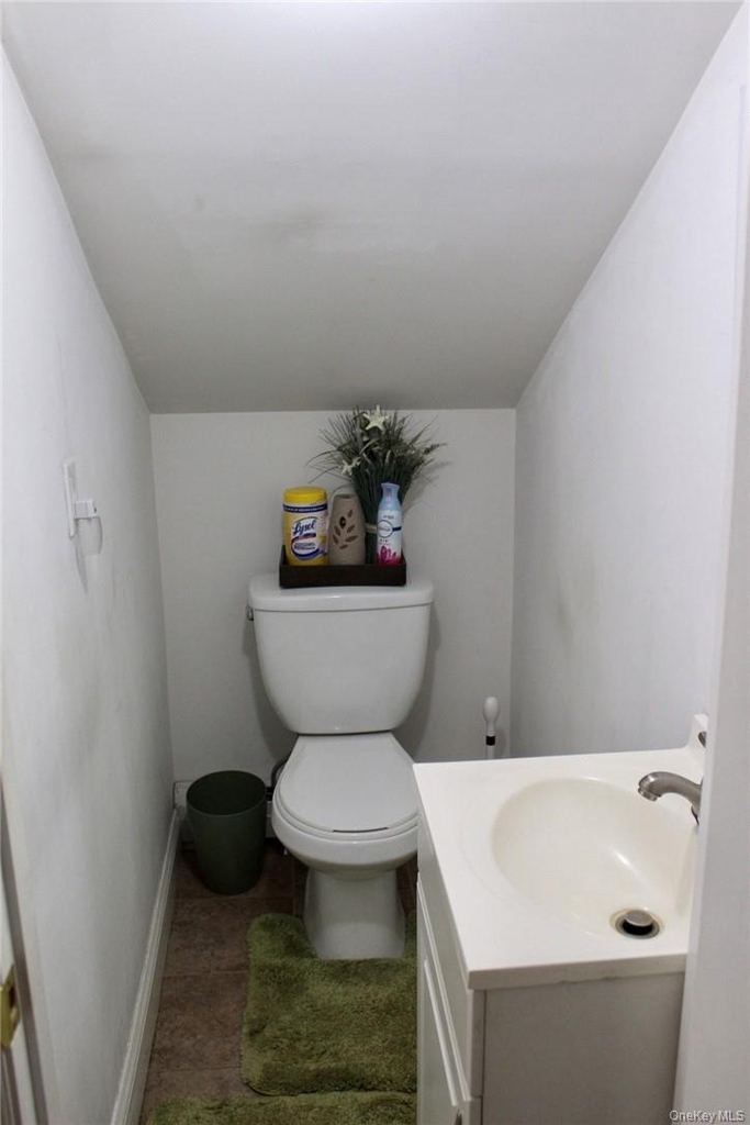 5834 Albany Post Road - Photo 11