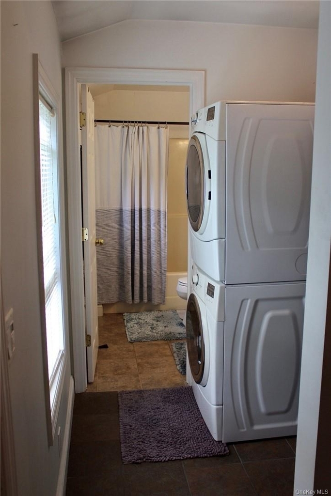 5834 Albany Post Road - Photo 6