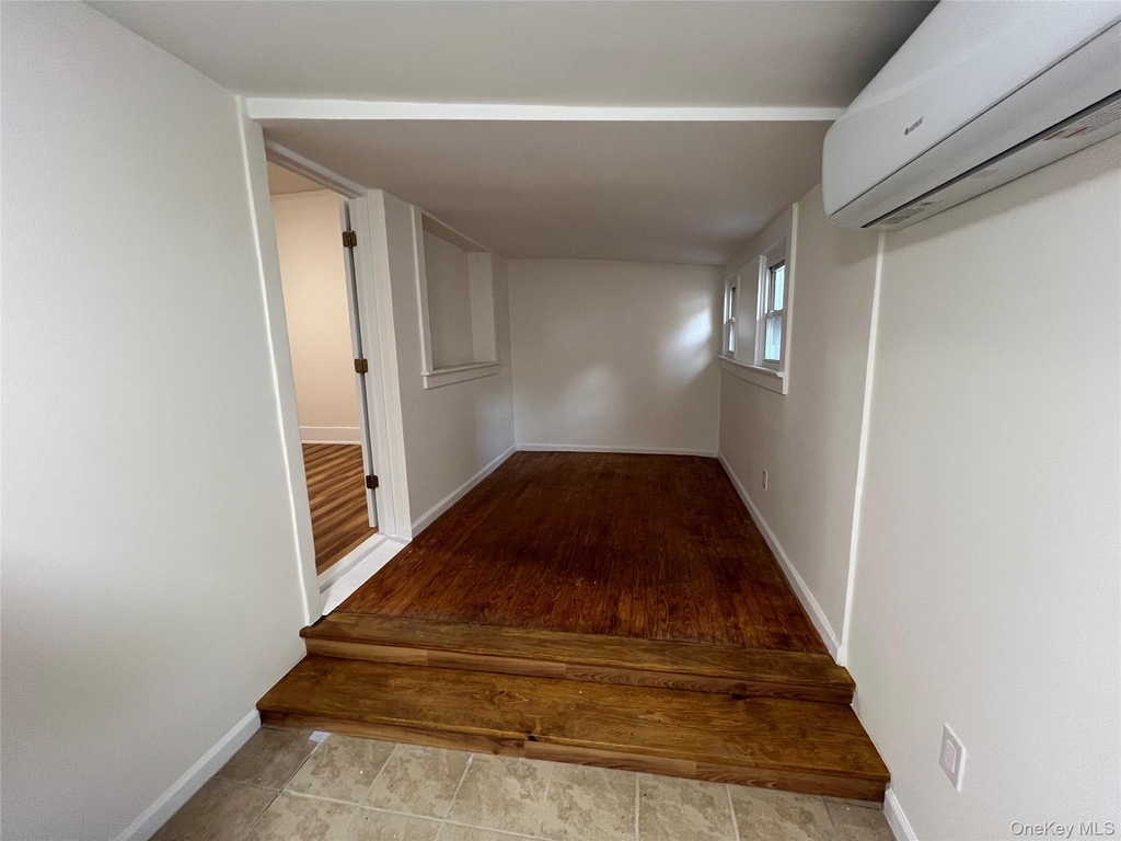 78 Bayville Avenue - Photo 5
