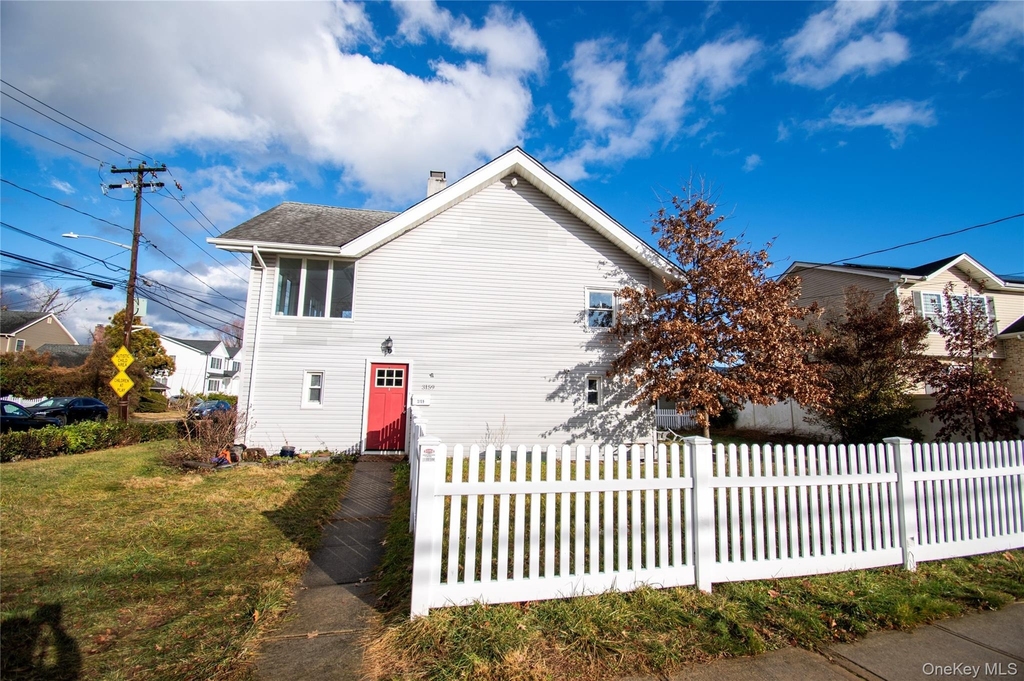 3159 Milburn Avenue - Photo 1
