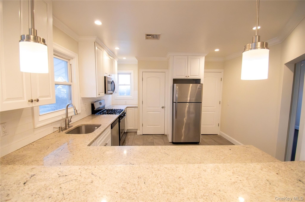 3159 Milburn Avenue - Photo 6