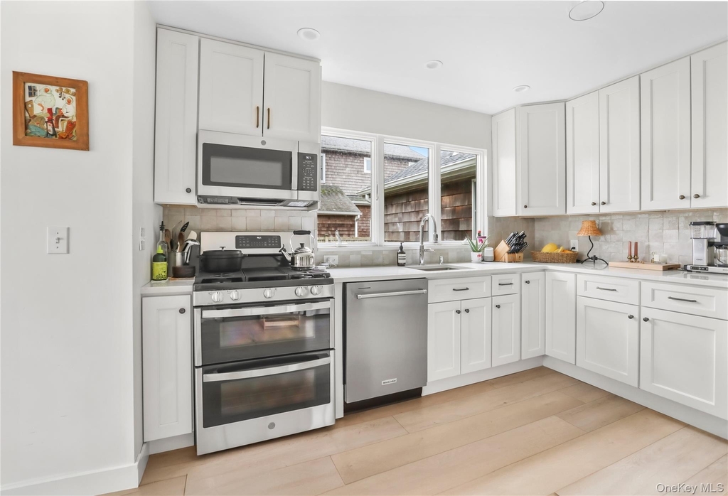 45 N Howells Point Road - Photo 5