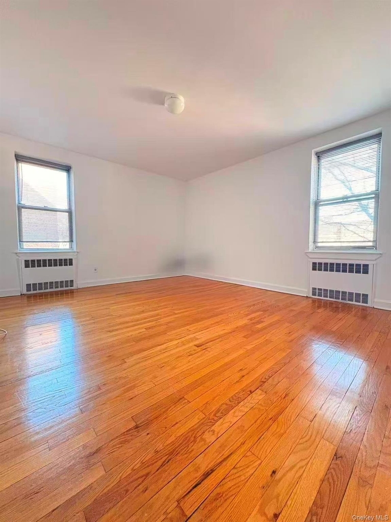 105-33 66th Avenue - Photo 2