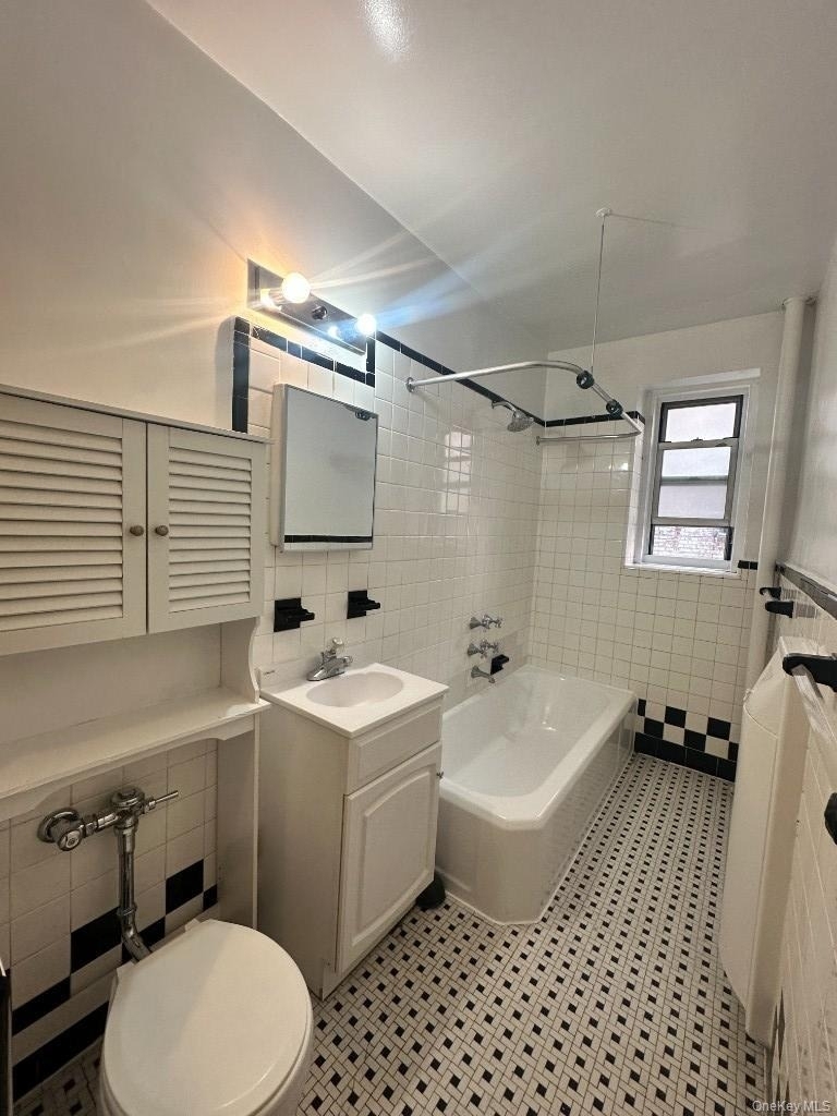 65-41 Booth Street - Photo 5