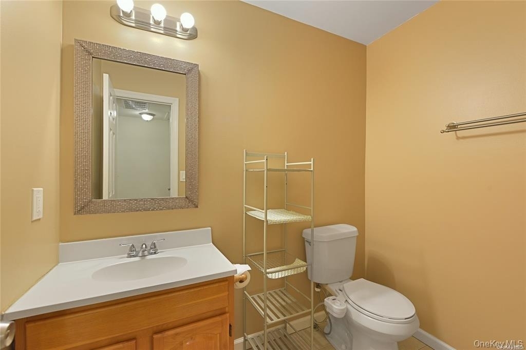73 Cherry Avenue - Photo 17