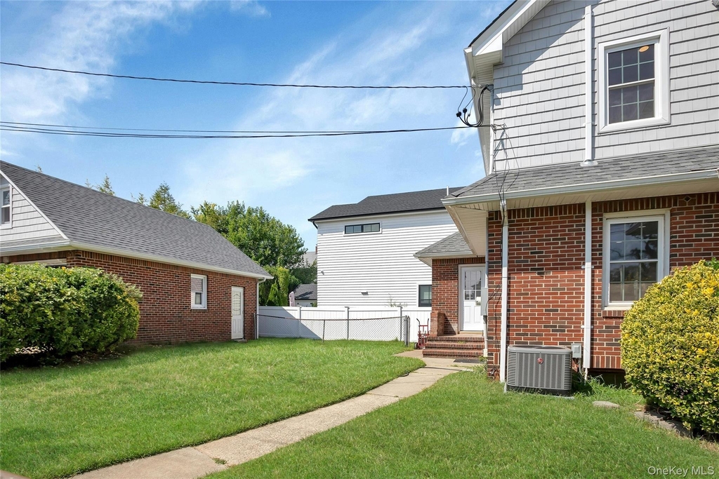 92 Hillside Avenue - Photo 24