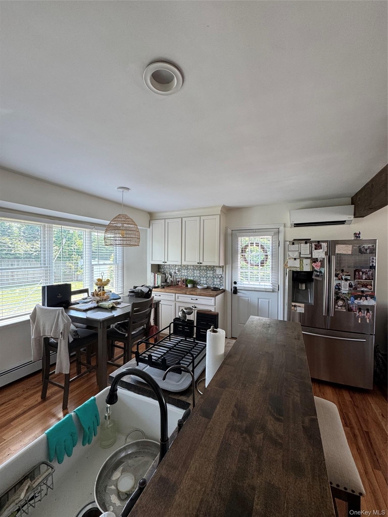 338 Carnation Road - Photo 2