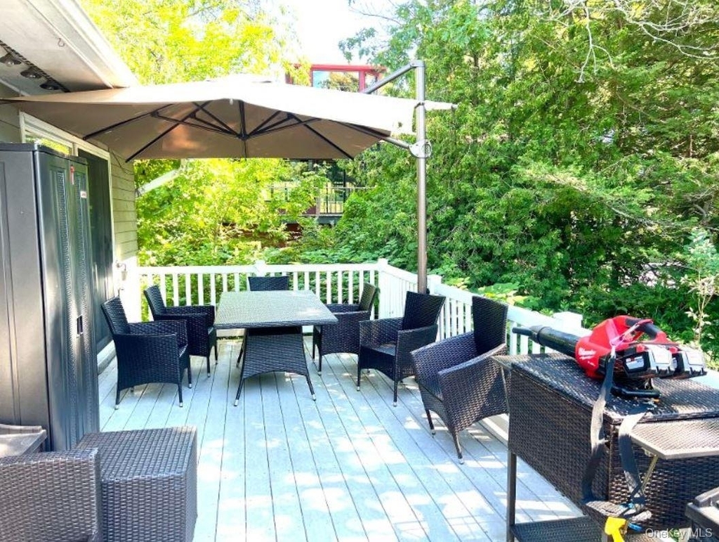 248 West Lake Boulevard - Photo 28