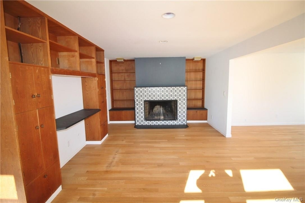 248 West Lake Boulevard - Photo 9
