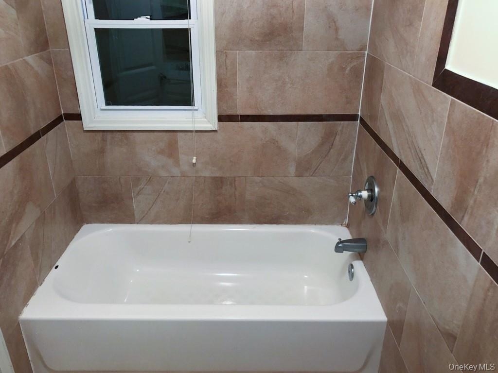 122 Combs Avenue - Photo 8