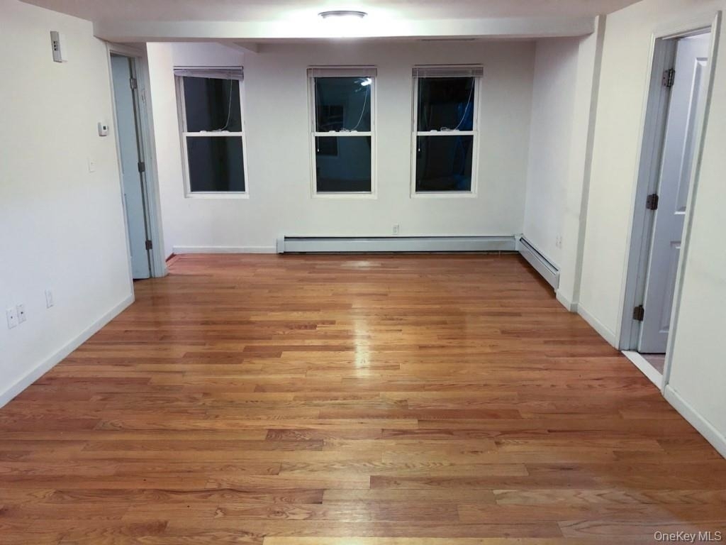 122 Combs Avenue - Photo 2