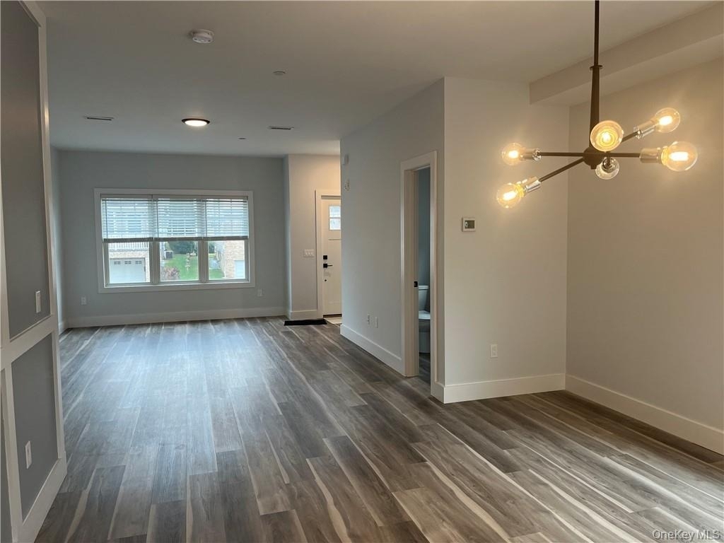 195 Park Avenue - Photo 3