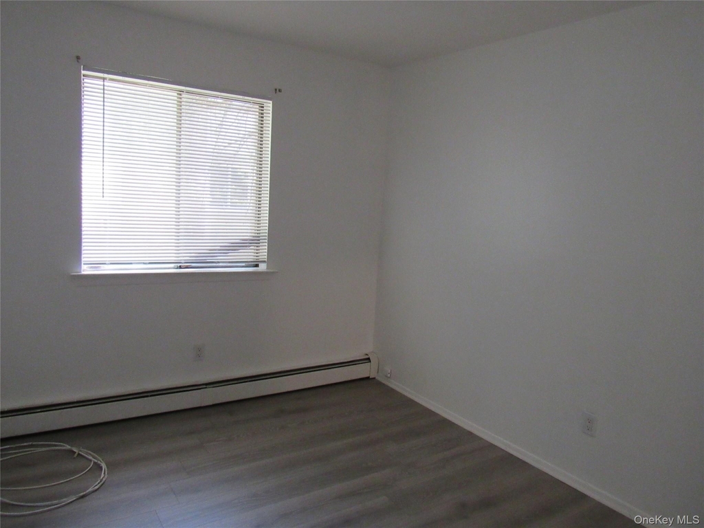 7 N James Street - Photo 12