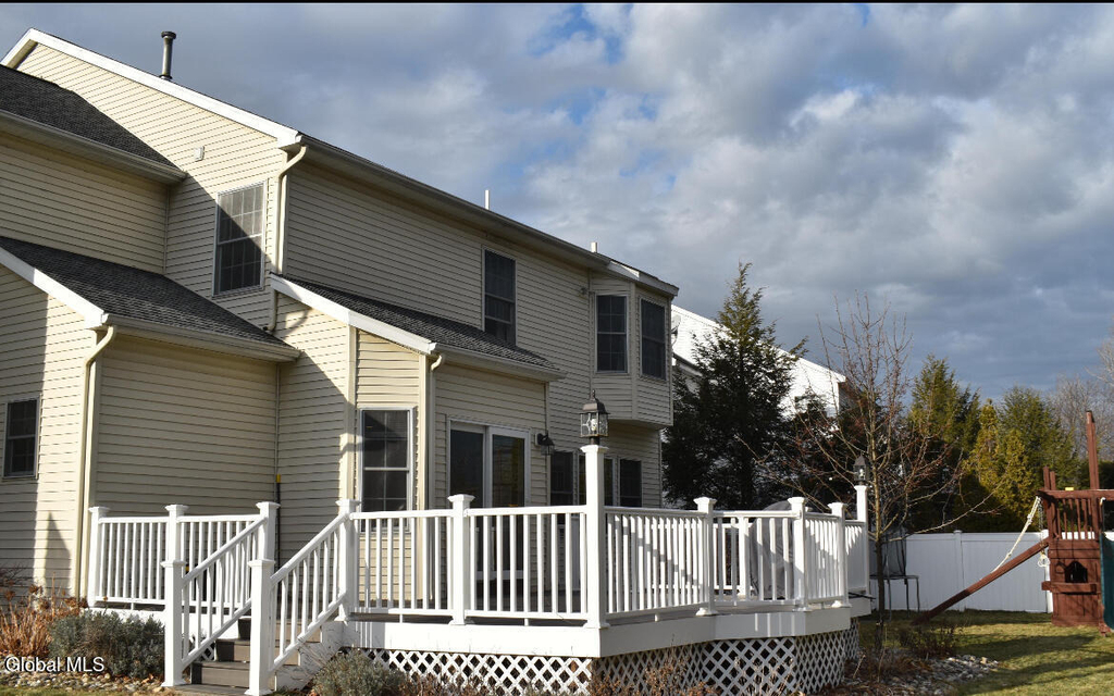 1 Annabel Place - Photo 2