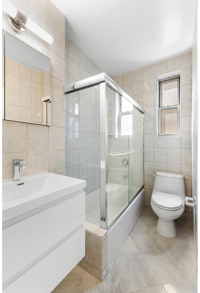 340 W 87th Street - Photo 8