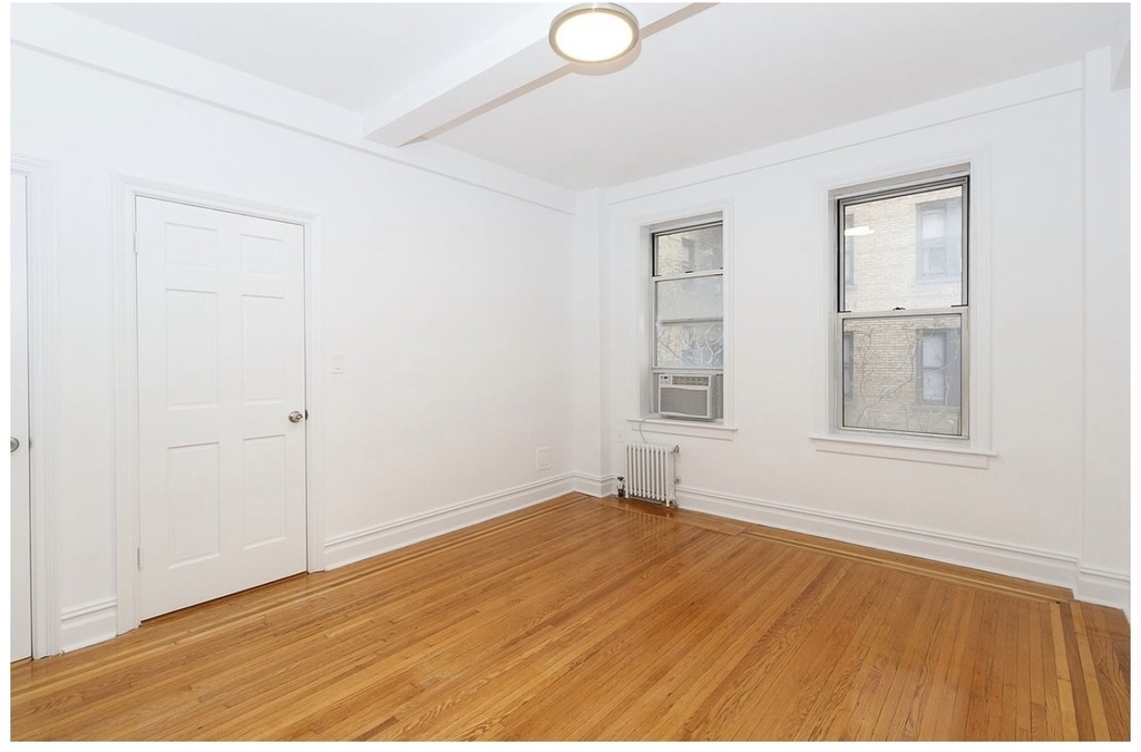 340 W 87th Street - Photo 6