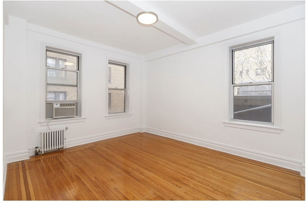 340 W 87th Street - Photo 5