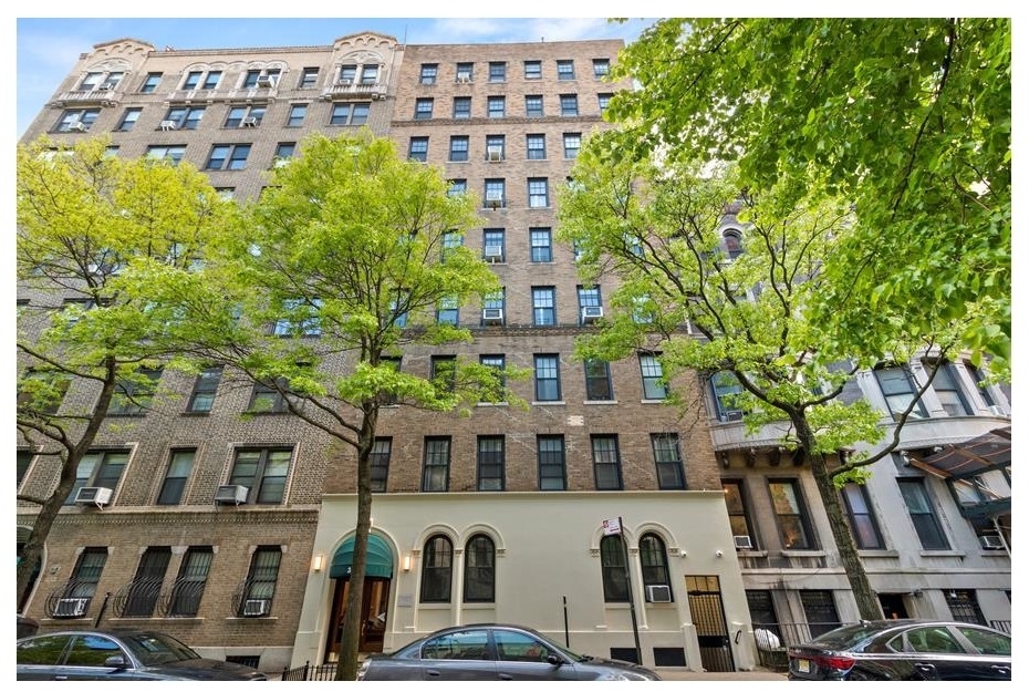 340 W 87th Street - Photo 0