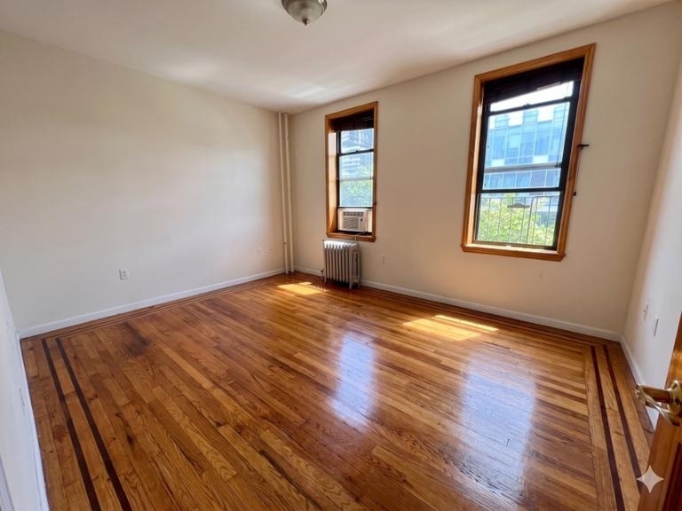 27-08 39th Avenue - Photo 8