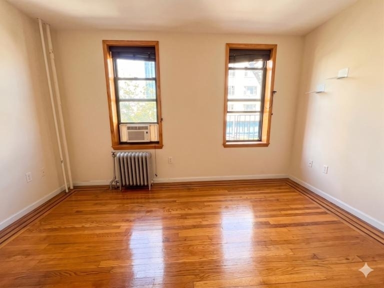 27-08 39th Avenue - Photo 13