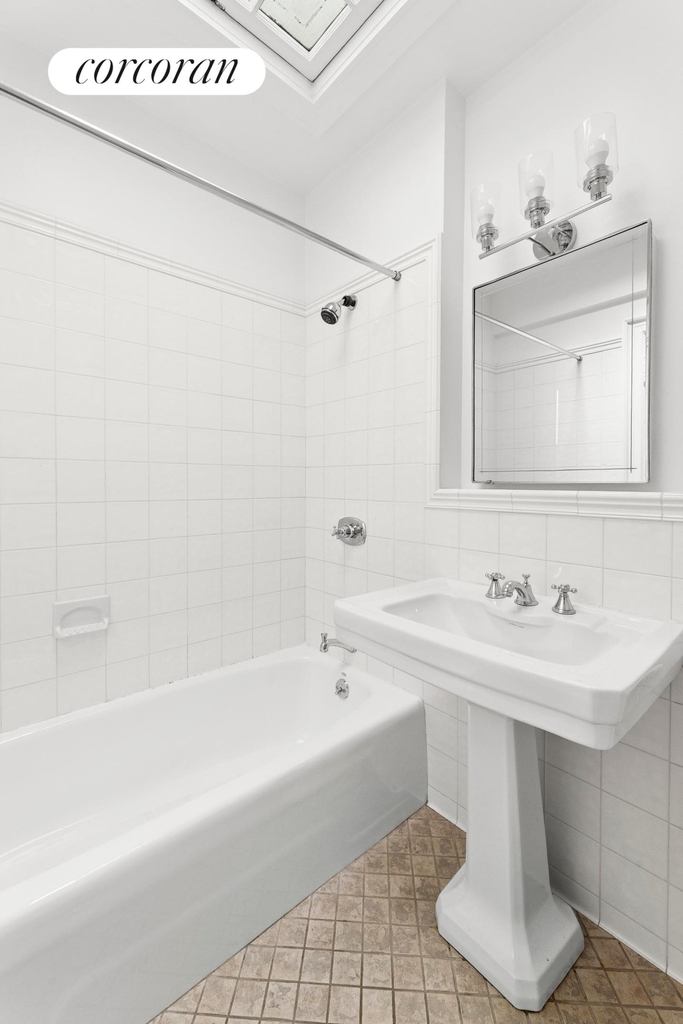 42a Monroe Place - Photo 16