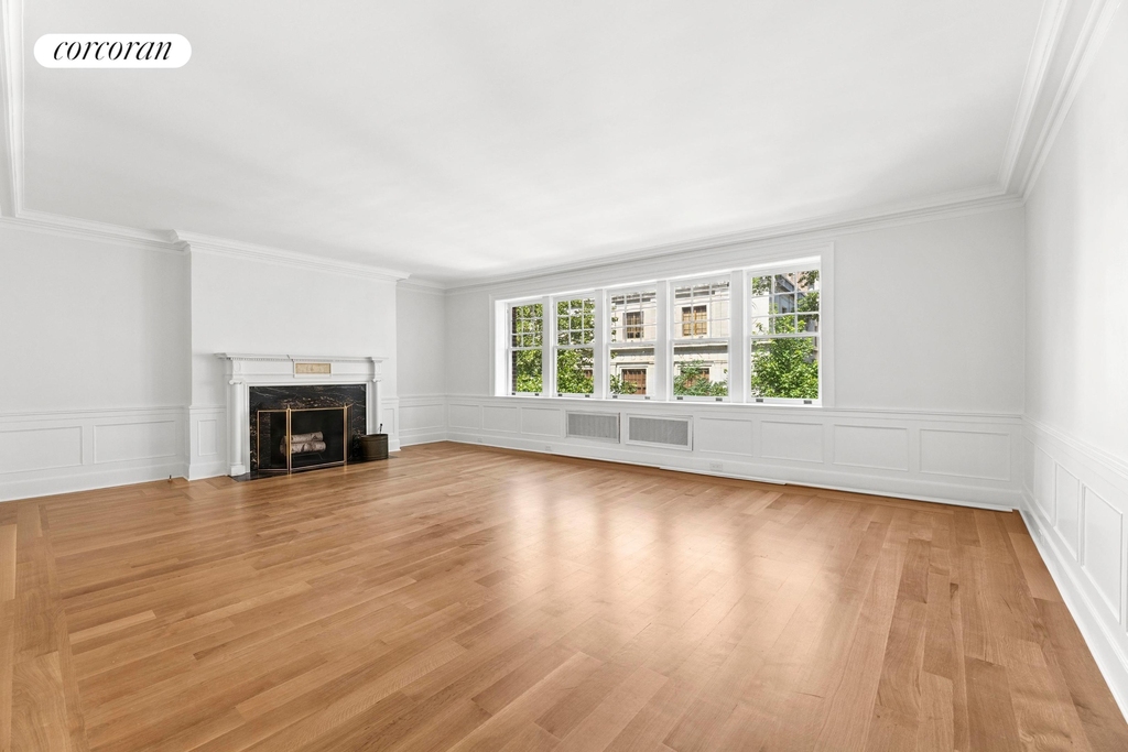 42a Monroe Place - Photo 2