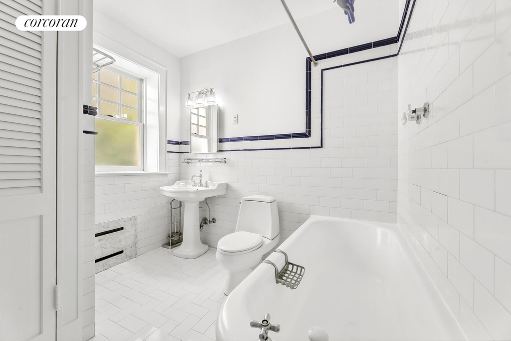 42a Monroe Place - Photo 11