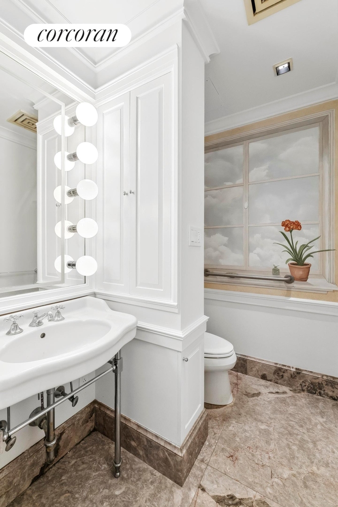 42a Monroe Place - Photo 17