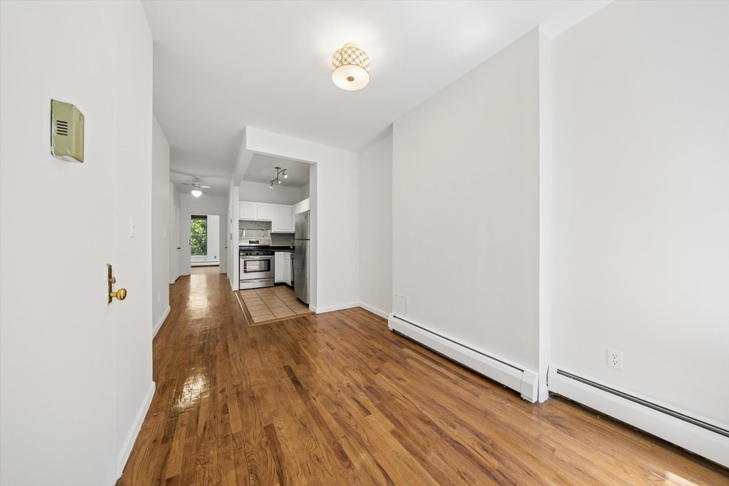 630 W 138th Street - Photo 7