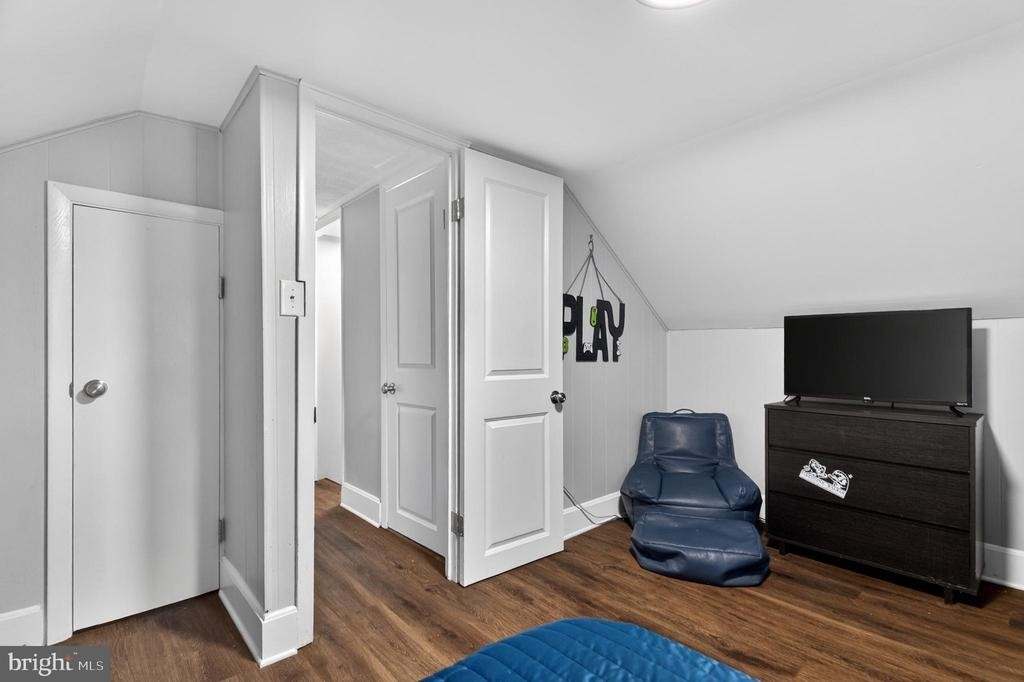 621 Patterson Avenue - Photo 18
