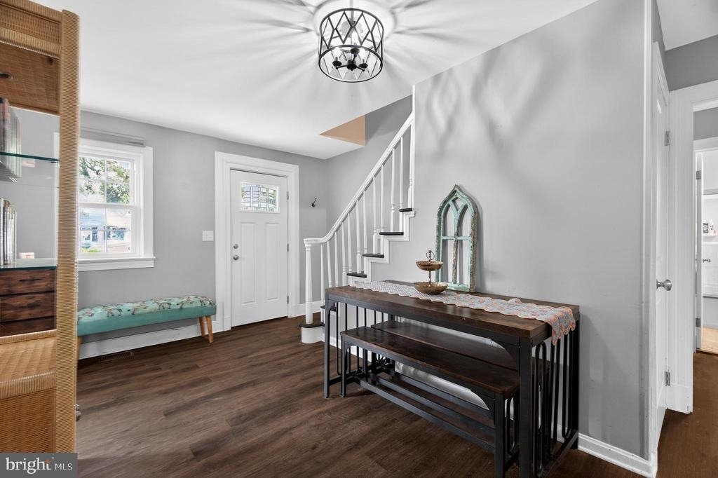 621 Patterson Avenue - Photo 3