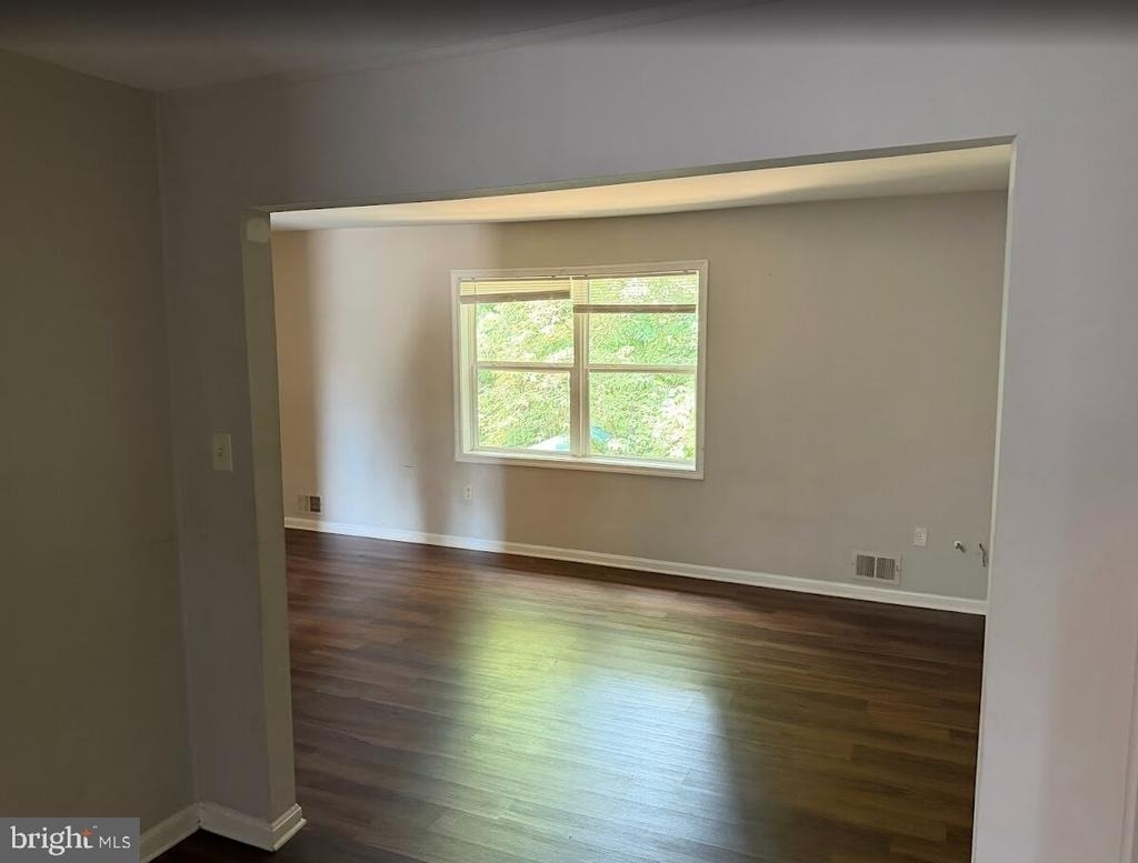 37 Bristol Court - Photo 2