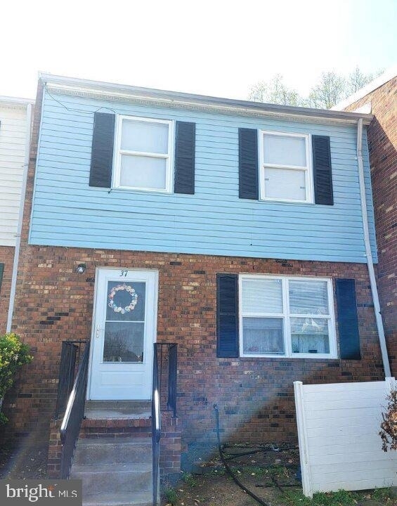 37 Bristol Court - Photo 0