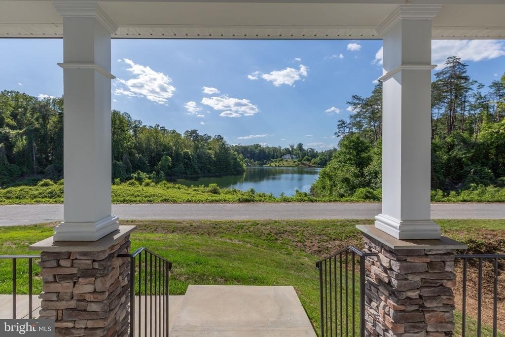 15 Grove Lane - Photo 3