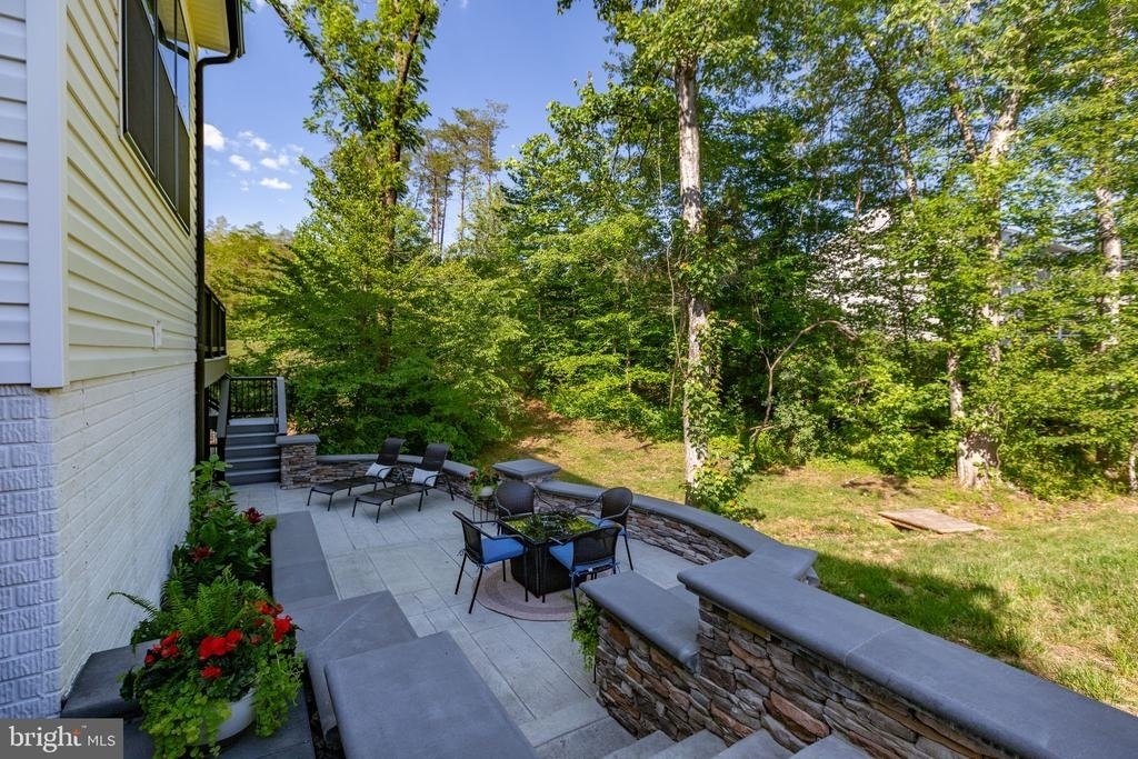 15 Grove Lane - Photo 50
