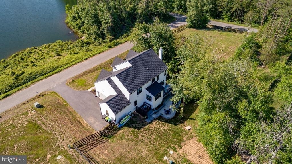 15 Grove Lane - Photo 64