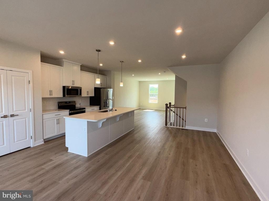 9193 Edenderry Drive - Photo 4