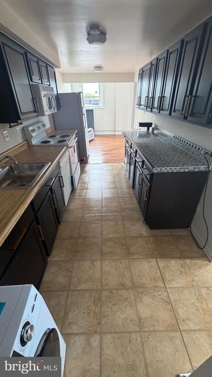 9107 Center Street - Photo 5