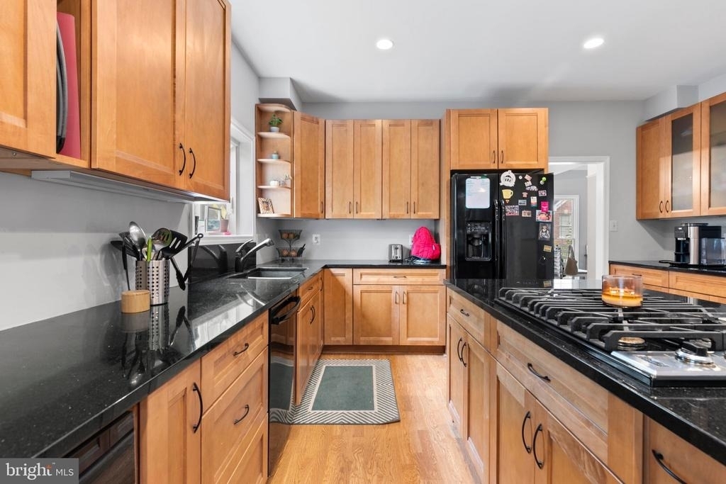 46450 Saffron Court - Photo 9
