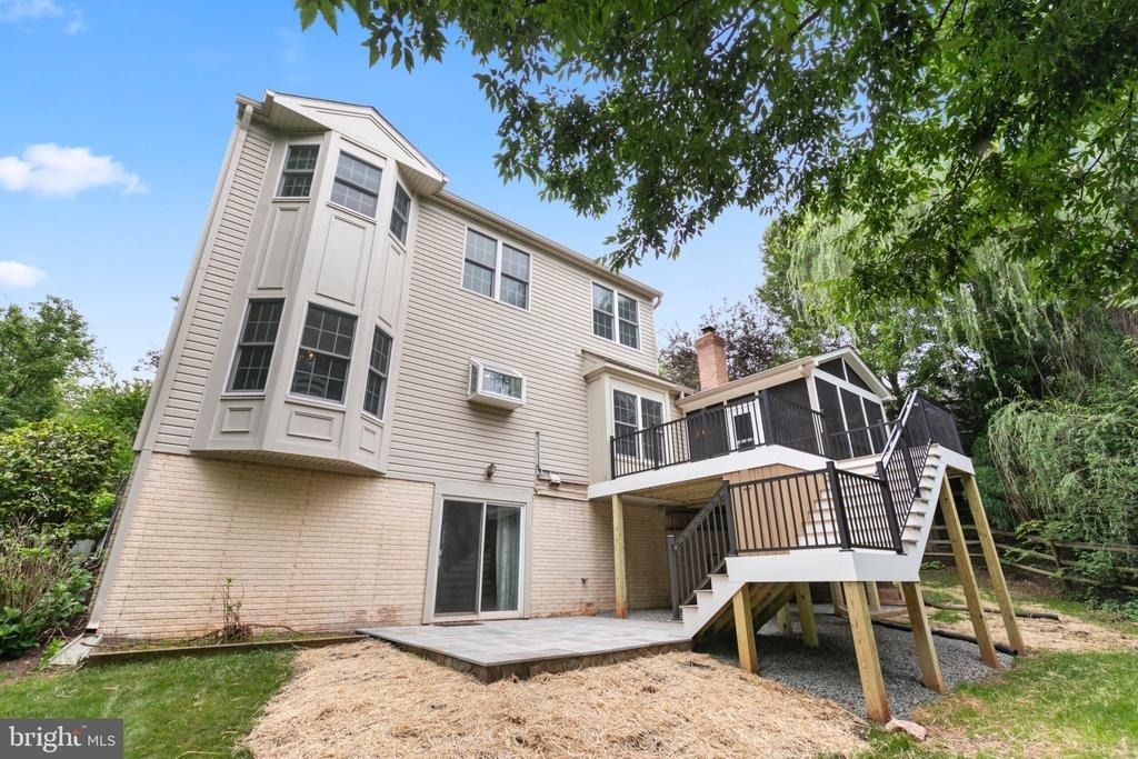 46450 Saffron Court - Photo 34