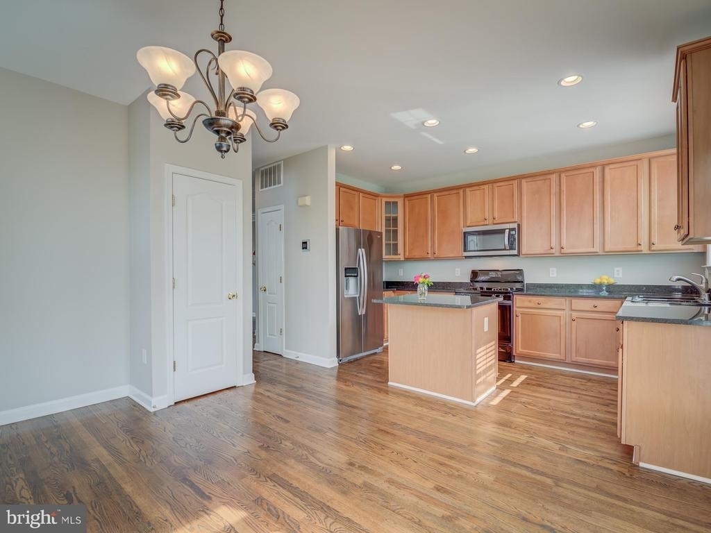 42451 Magellan Square - Photo 10