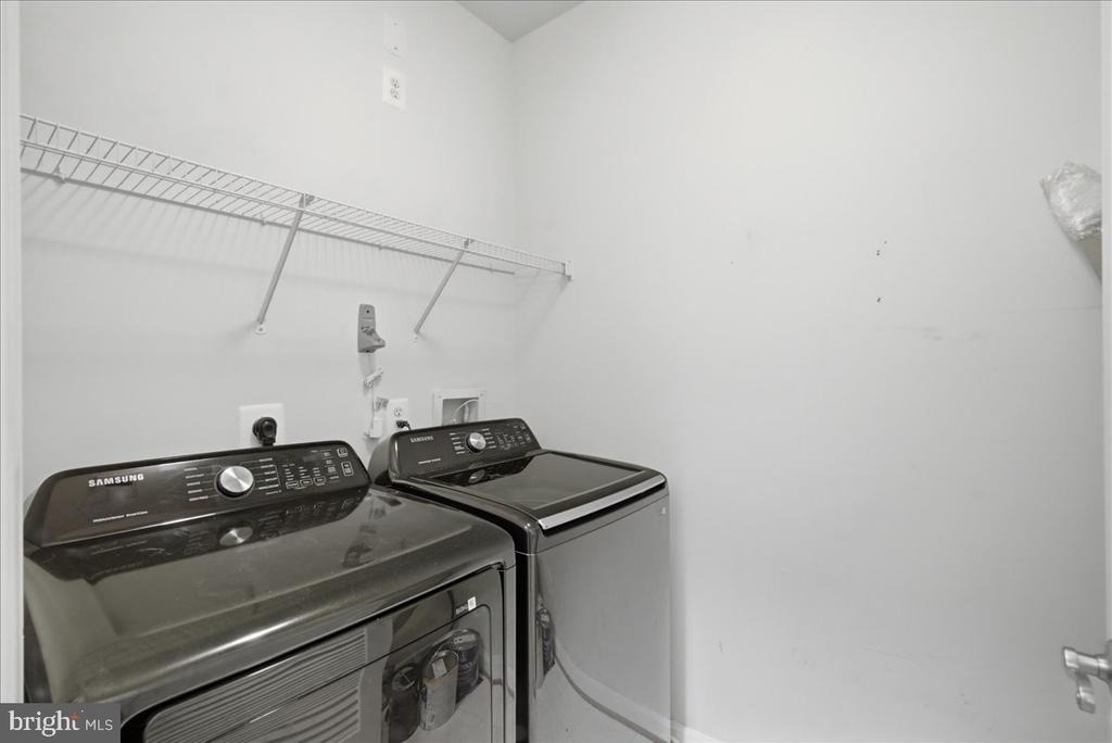 21228 Mcfadden Square - Photo 16