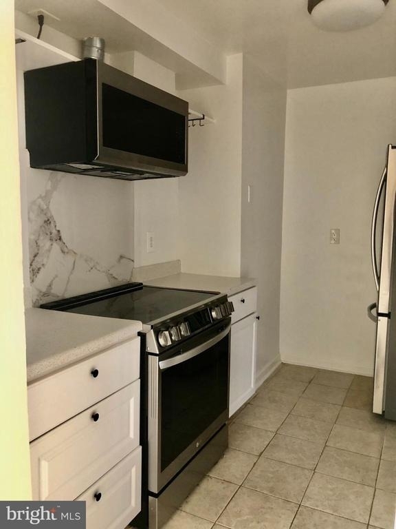 8612 Village Way - Photo 2