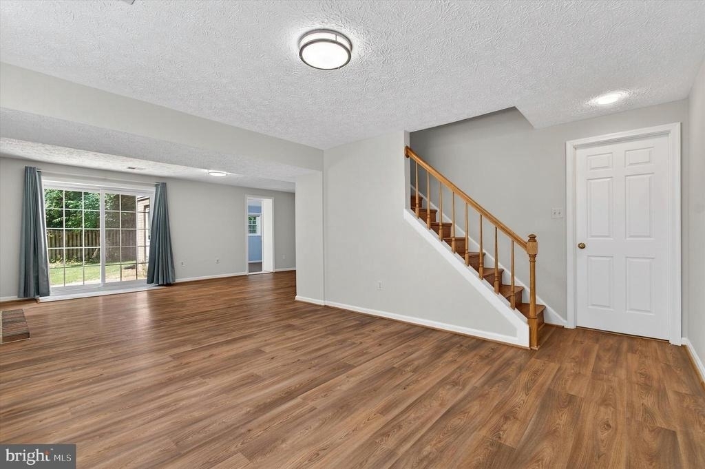 8405 Overlook Street - Photo 27