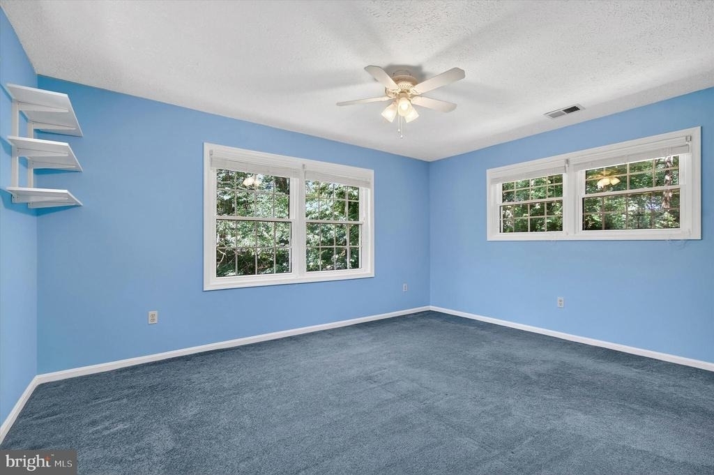 8405 Overlook Street - Photo 24